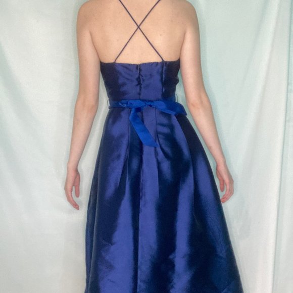 Prom dress - Picture 2 of 3